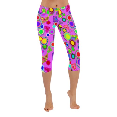 Groovy Hearts and Flowers Pink Women's Low Rise Capri Leggings (Invisible Stitch) (Model L08)