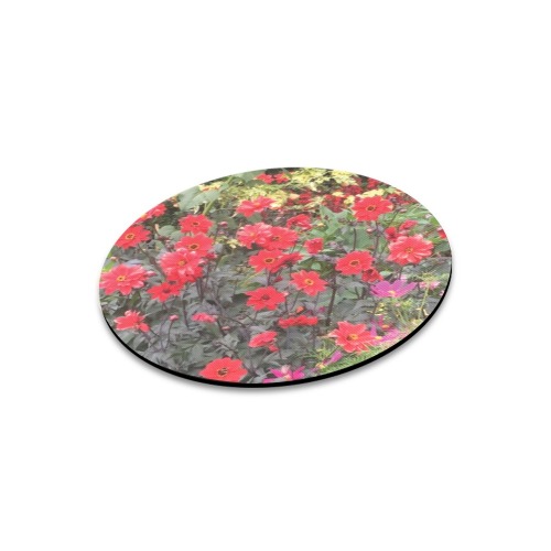 red blossoms Round Mousepad