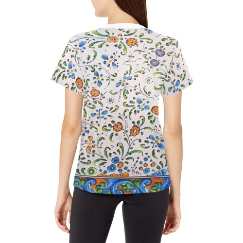Floral Women's All Over Print Crew Neck T-Shirt (Model T40-2)