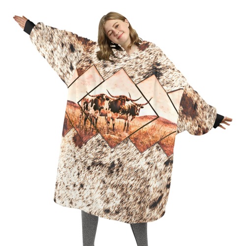 Adult Unisex Longhorn Trio Blkt Hoodie