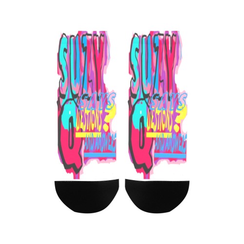 SUZY.Q.LOGO.wht Women's Ankle Socks