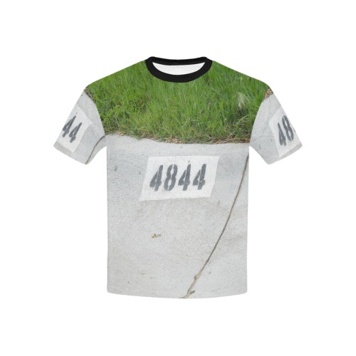 Street Number 4844 with black collar Kids' Mesh Cloth T-Shirt with Solid Color Neck (Model T40)
