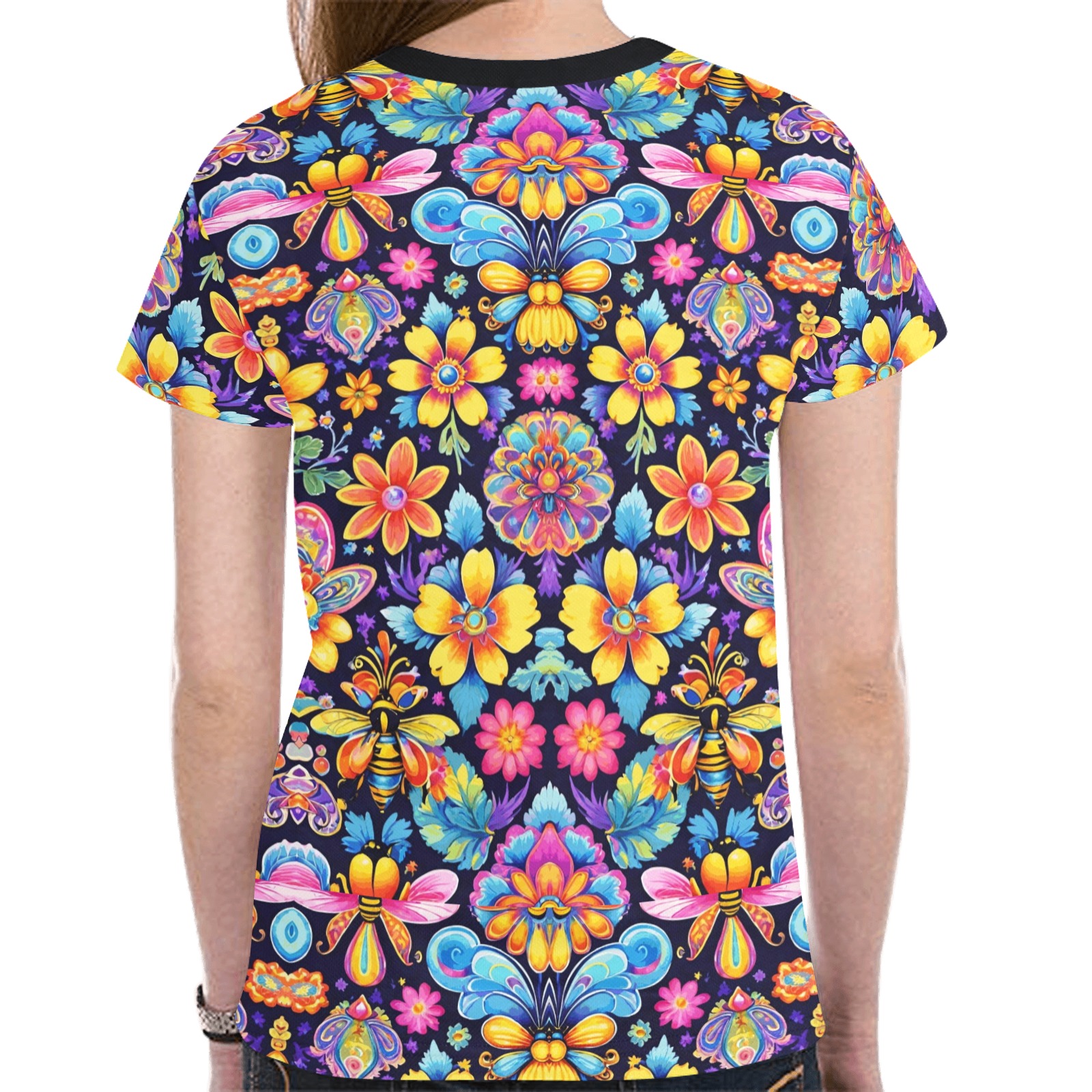 Bees Summer Garden Seamless Nature Pattern New All Over Print T-shirt for Women (Model T45)