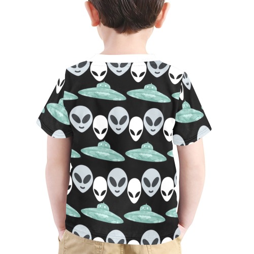 UFOs and Aliens Little Boys' All Over Print Crew Neck T-Shirt (Model T40-2)