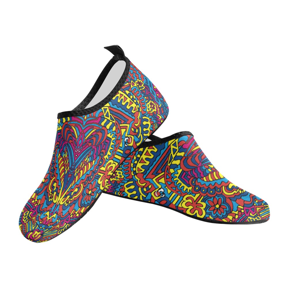 Groovy Doodle Colorful Art Men's Slip-On Water Shoes (Model 056)
