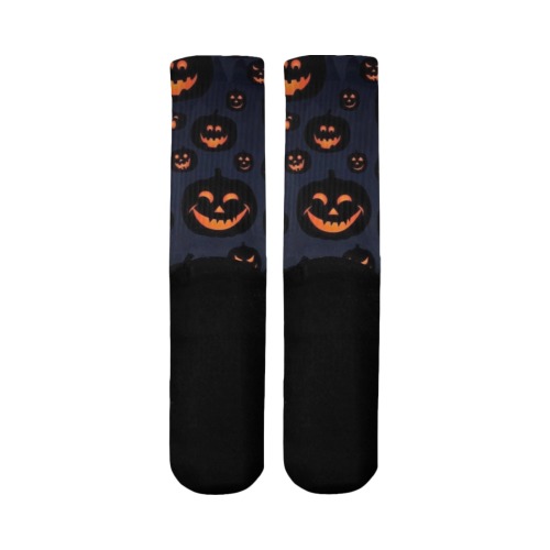 bb Black Pumpkins Mid-Calf Socks (Black Sole)