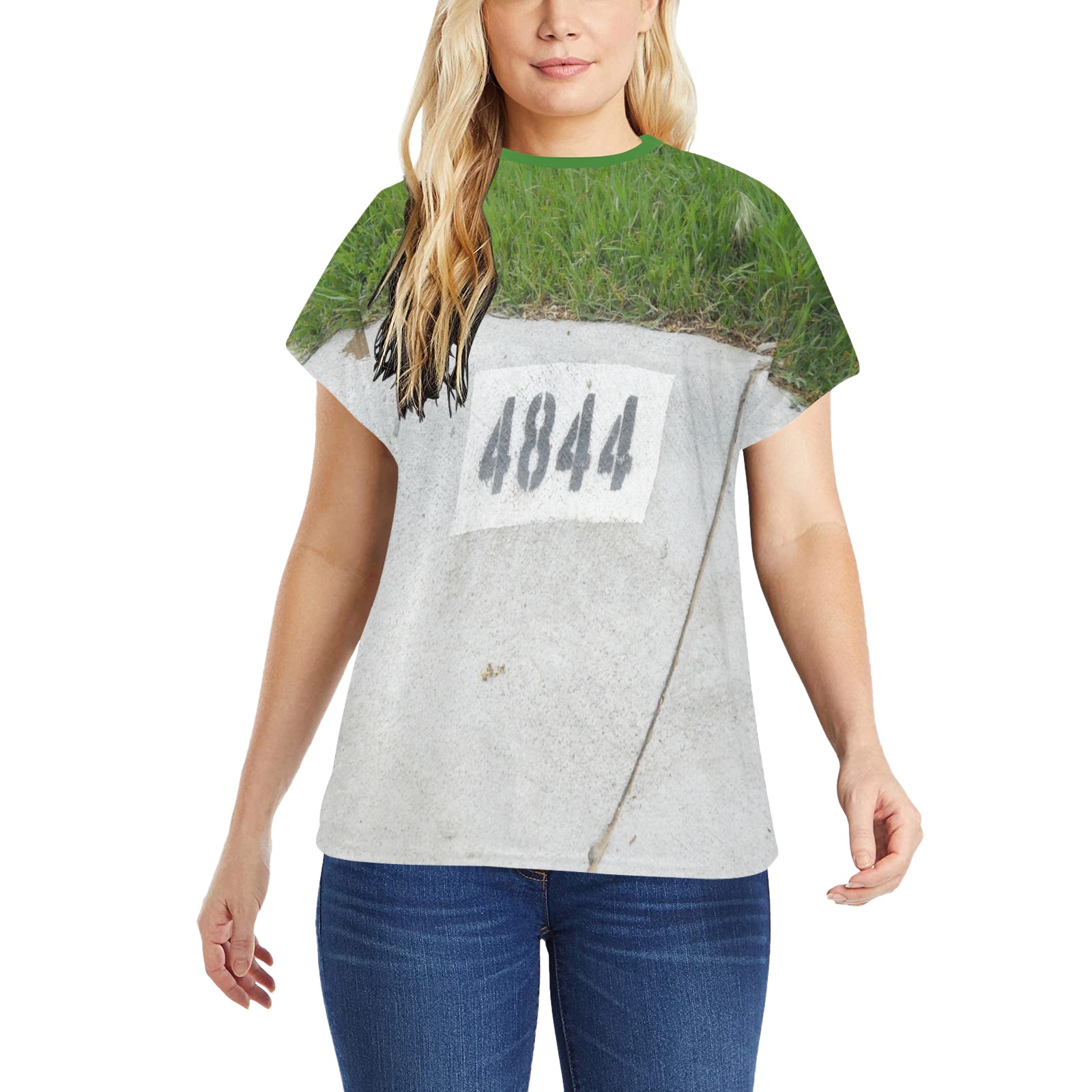 Street Number 4844 with Bright Green Collar Women's Pajama T-shirt