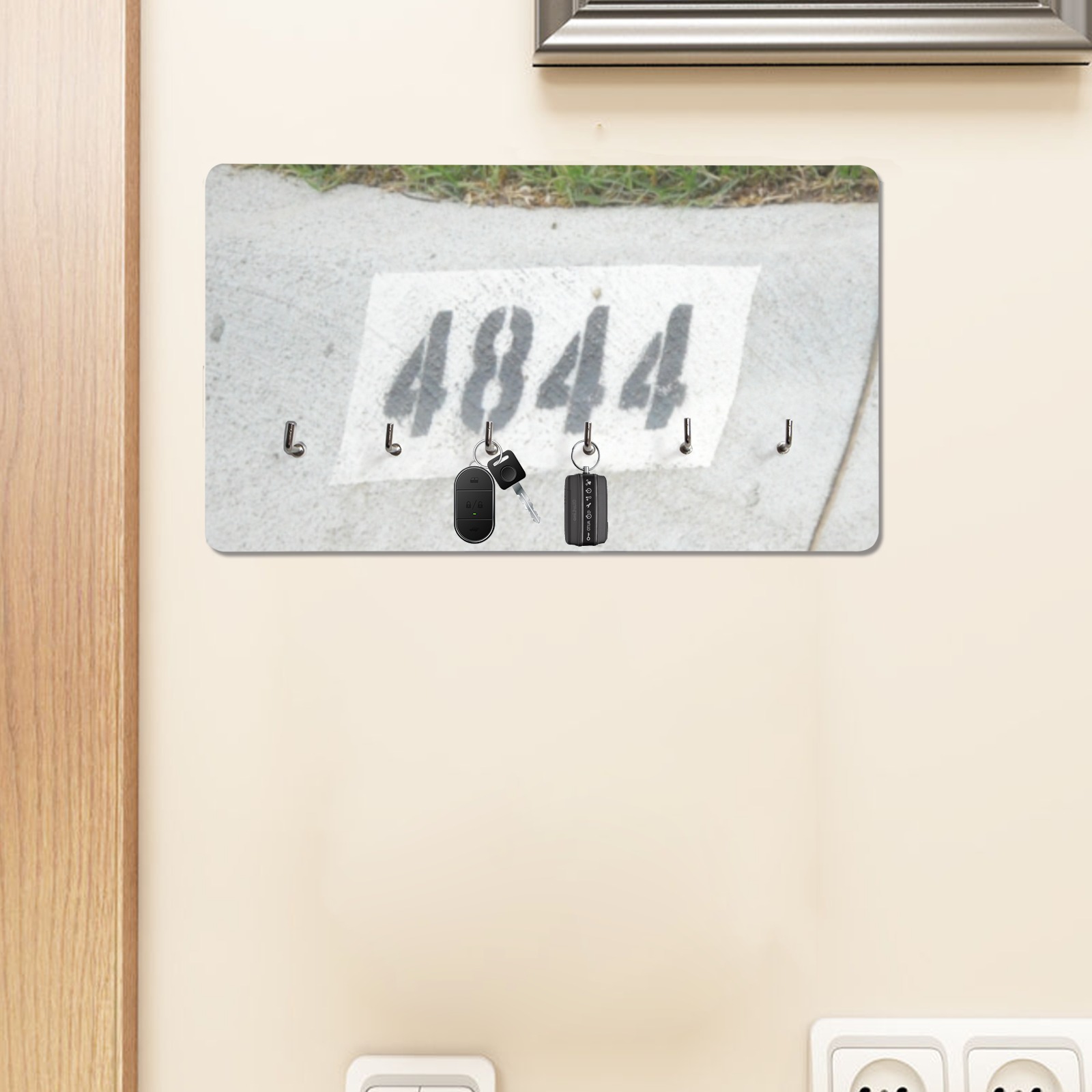 Street Number 4844 Wall Mounted Decor Key Holder