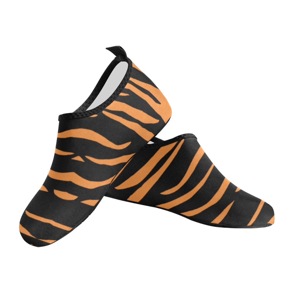 Tiger Stripes Animal Pattern Men's Slip-On Water Shoes (Model 056)