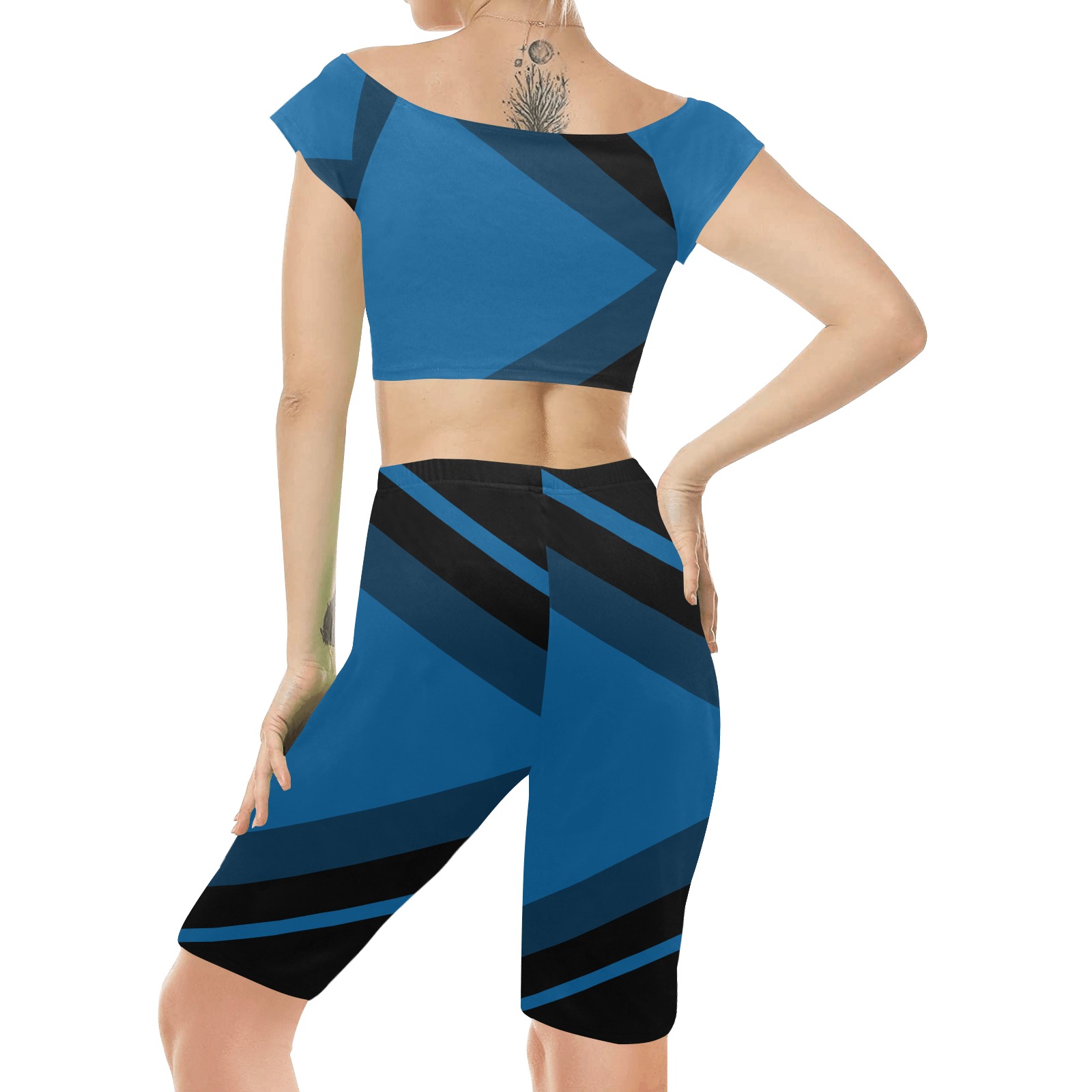 Classic Blue Layers With Black Women's Crop Top Yoga Set