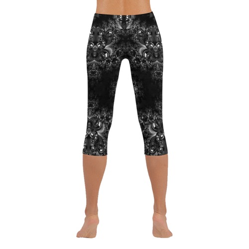 Frost at Midnight Fractal Women's Low Rise Capri Leggings (Invisible Stitch) (Model L08)