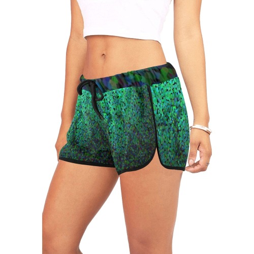 Pixel Glitch Green Women's All Over Print Relaxed Shorts (Model L19)