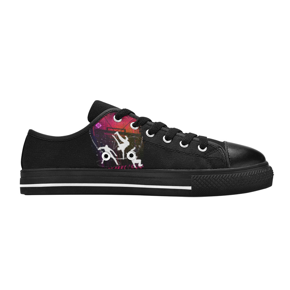 The Breakers Women's Classic Canvas Shoes (Model 018)