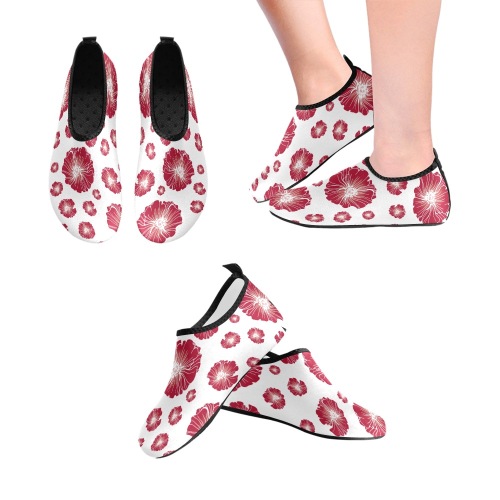 Ô Scarlet Poppies Women's Slip-On Water Shoes (Model 056)