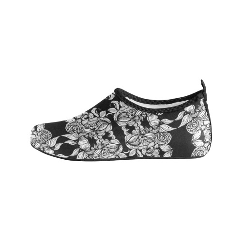 Whimsical Blooms - Horizontal Pattern Women's Slip-On Water Shoes (Model 056)