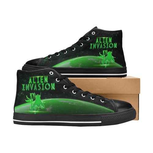 Alien Invasion Collectable Fly Women's Classic High Top Canvas Shoes (Model 017)