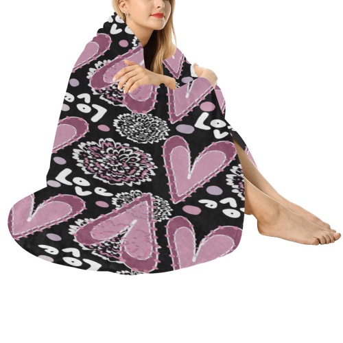 Unique heart pattern Circular Ultra-Soft Micro Fleece Blanket 47"
