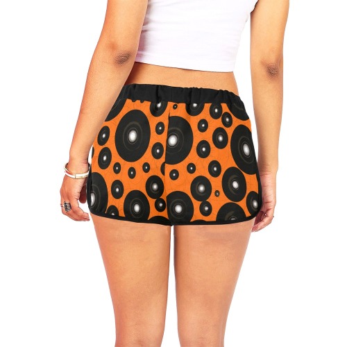 CogIIorange blk Women's All Over Print Relaxed Shorts (Model L19)
