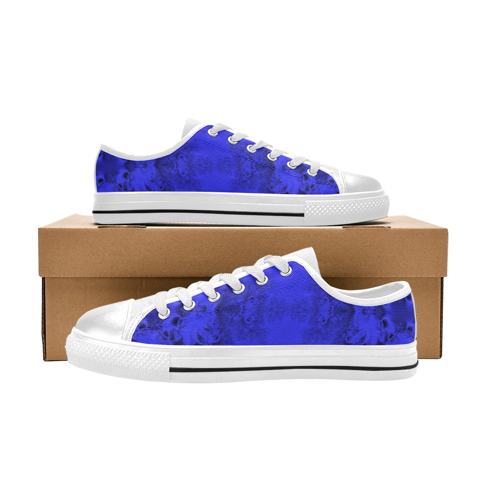 Midnight Blue Gardens Frost Fractal Women's Classic Canvas Shoes (Model 018)